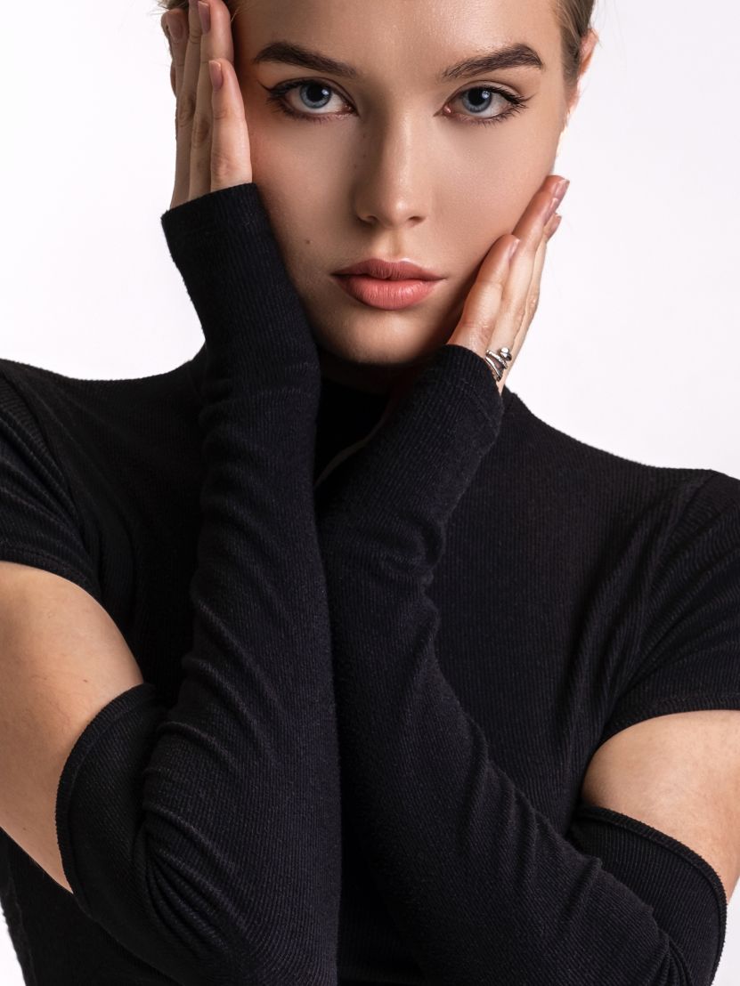 Unique Models
